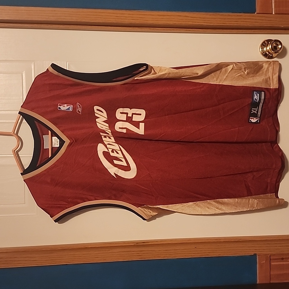 Cleveland Cavaliers jersey